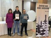 IMG-2f37efade70ab9d31076822befb36831-V                                                              