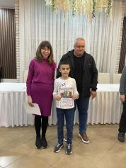 IMG-ec10291ac6a90fc0707bca1958999e40-V                                                              